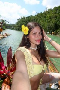 643284725: Chica busca chico en Ibiza