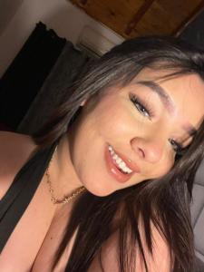 631195320: Chica busca chico en Barcelona