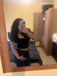 611384095: Chica busca chico en La Coruña
