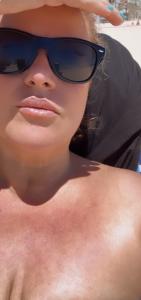 678961471: Chica busca chico en Sevilla