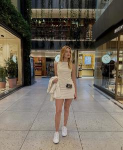 675423249: Chica busca chico en Alicante