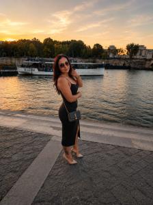 642765014: Chica busca chico en Navarra
