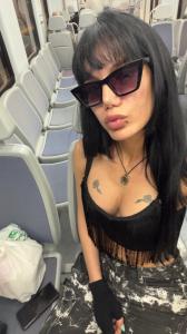 697744896: Travesti en Madrid
