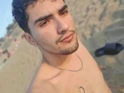 632570458: Chico busca chica en Vizcaya
