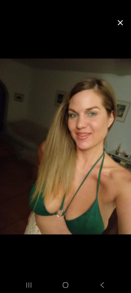 Chica busca chico en Tenerife: 
