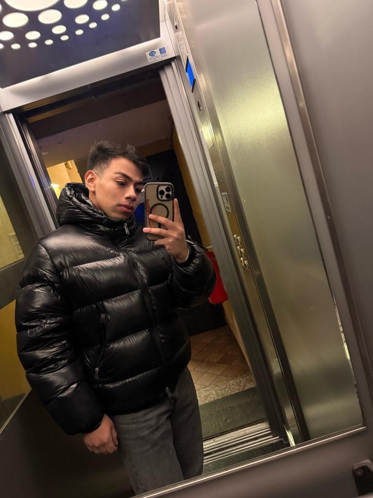 623114060: Chico busca chica en Madrid