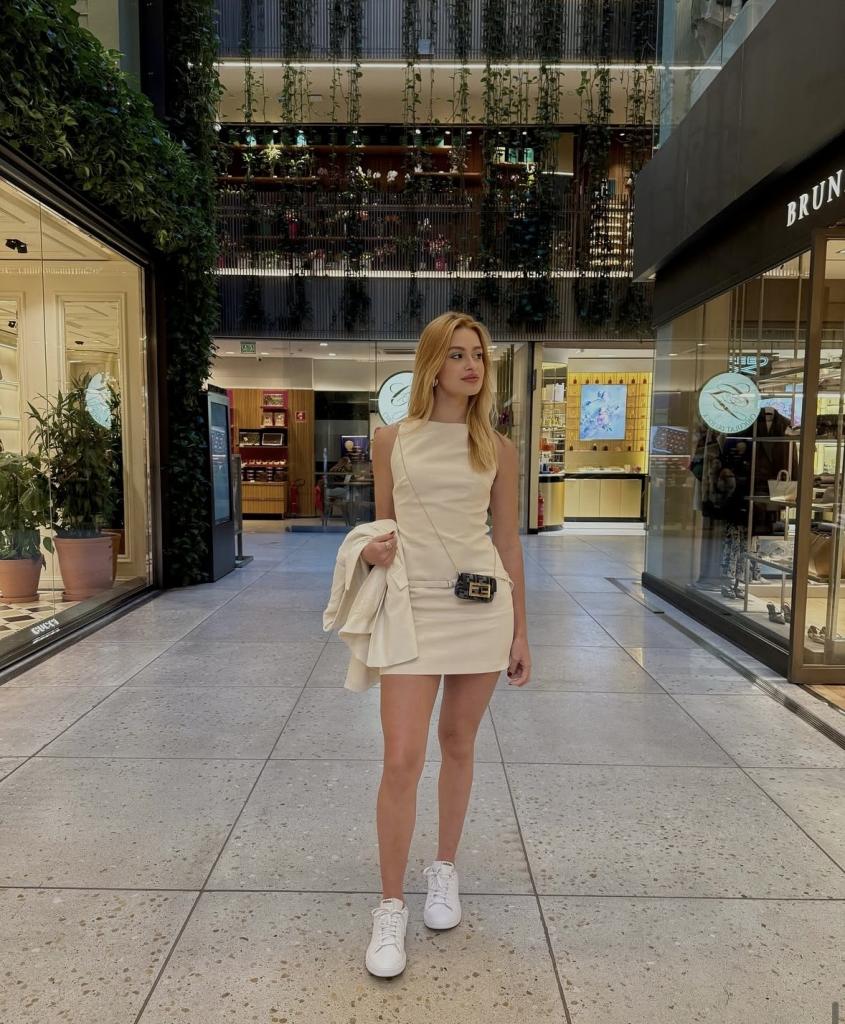 675423249: Chica busca chico en Alicante