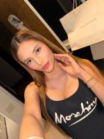 643284725: Chica busca chico en Ibiza