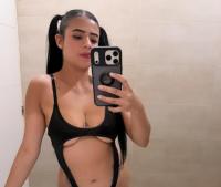 613479262: Chica busca chico en Barcelona