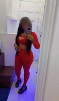 615517541: Chica busca chico en Gerona