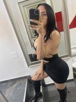 689566030: Chica busca chico en Navarra