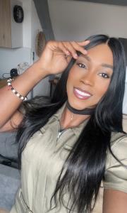 643960300: Transexual en La Rioja