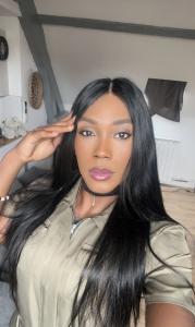 643960300: Transexual en La Rioja