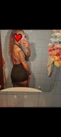 677334572: Chica busca chico en Madrid