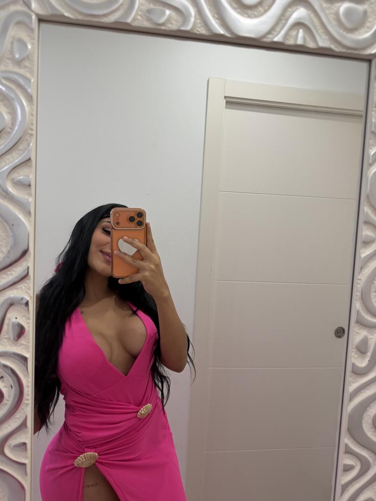 613389769: Chica busca chico en Tenerife