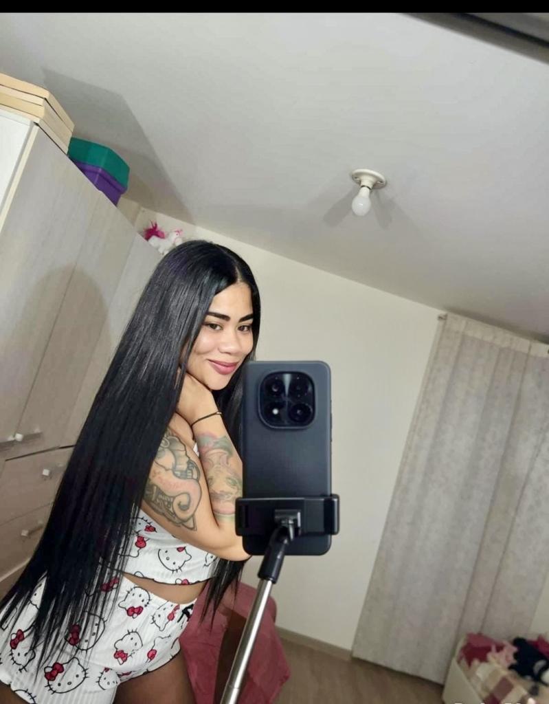 Chica busca chico en Barcelona: 