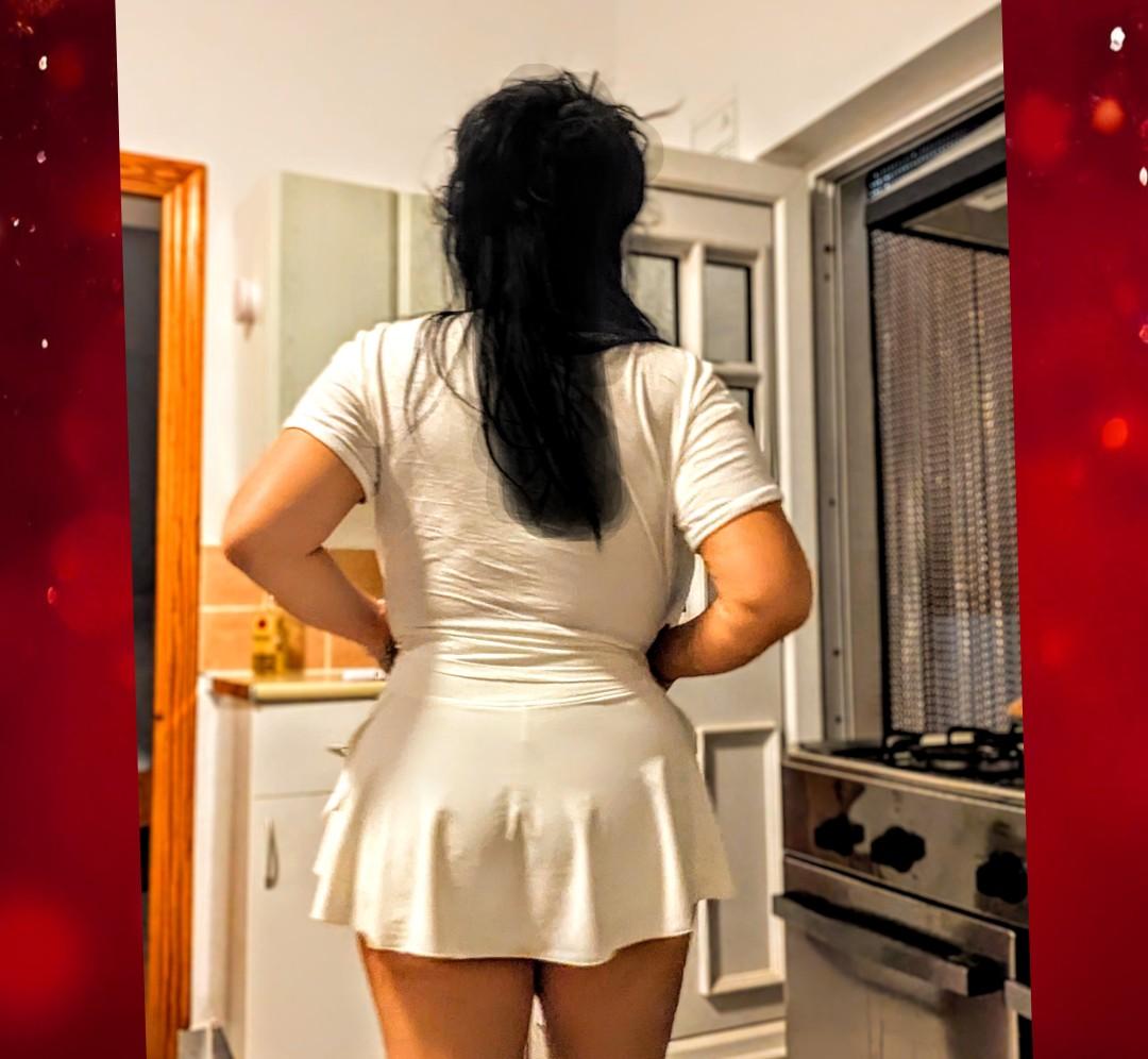 641807935: Chica busca chico en Murcia
