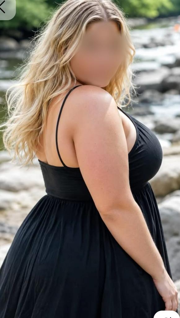Chica busca chico en Almería: 