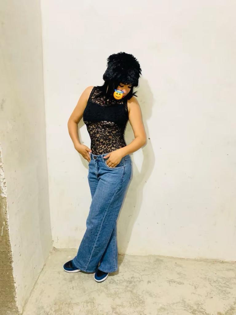 613753189: Chica busca chico en Málaga