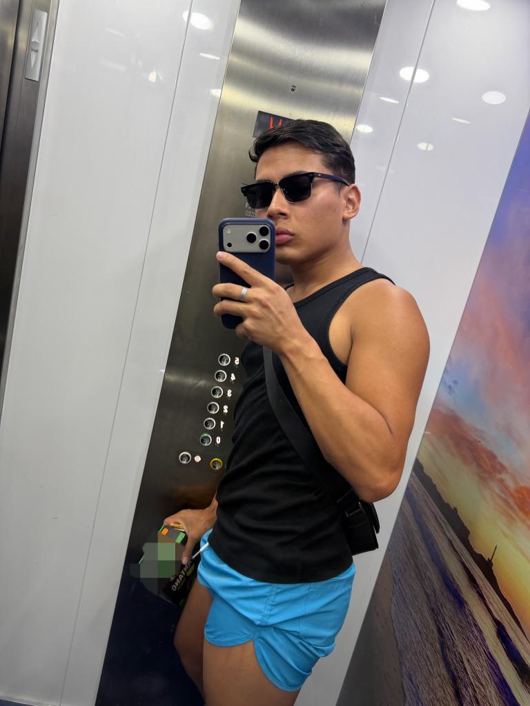 631232992: Chico busca chica en Barcelona