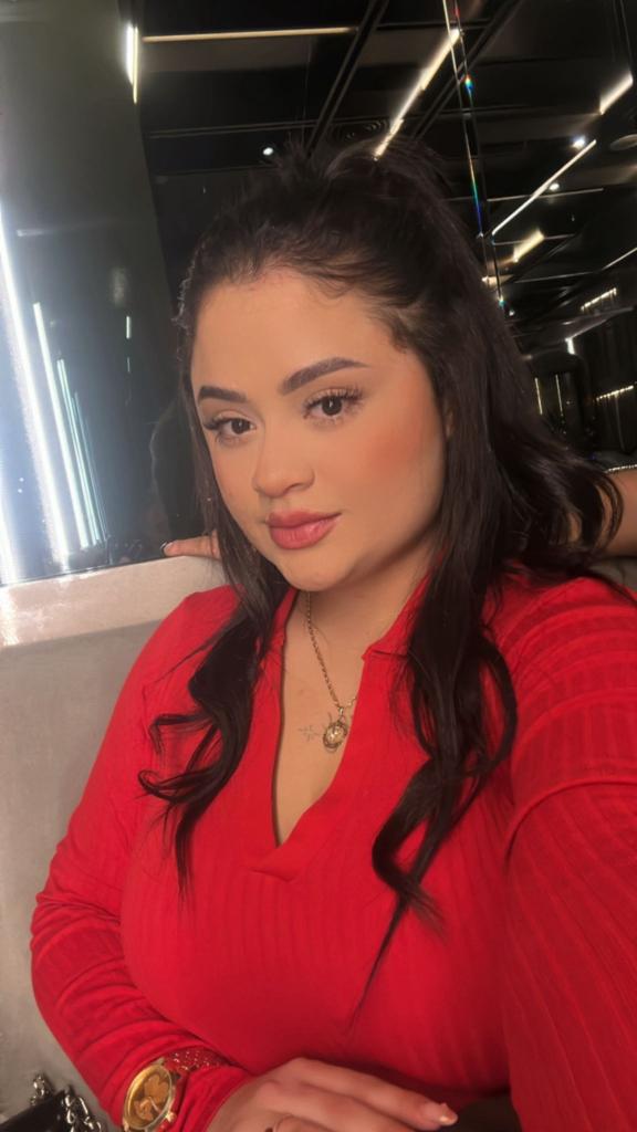 631713974: Chica busca chico en Lérida