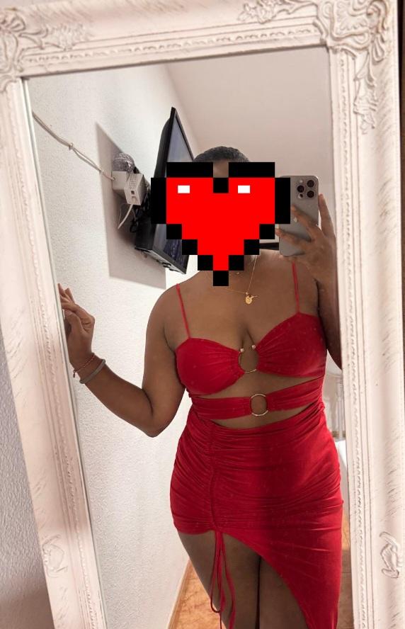 652317720: Chica busca chico en Cádiz