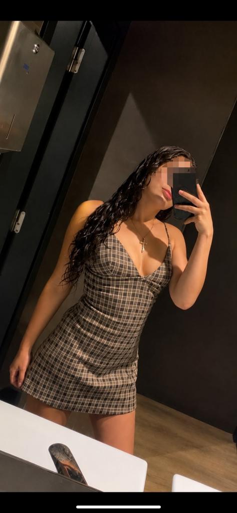 Chica busca chico en Barcelona: 