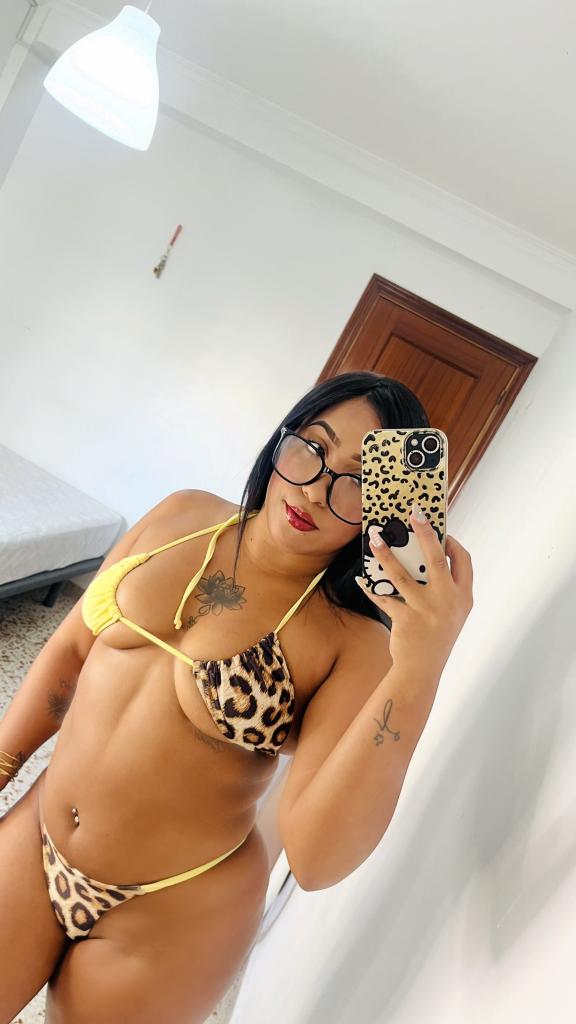 Chica busca chico en Huelva: 