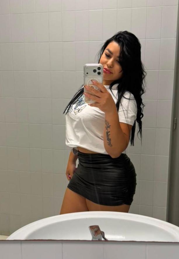 Chica busca chico en Barcelona: 