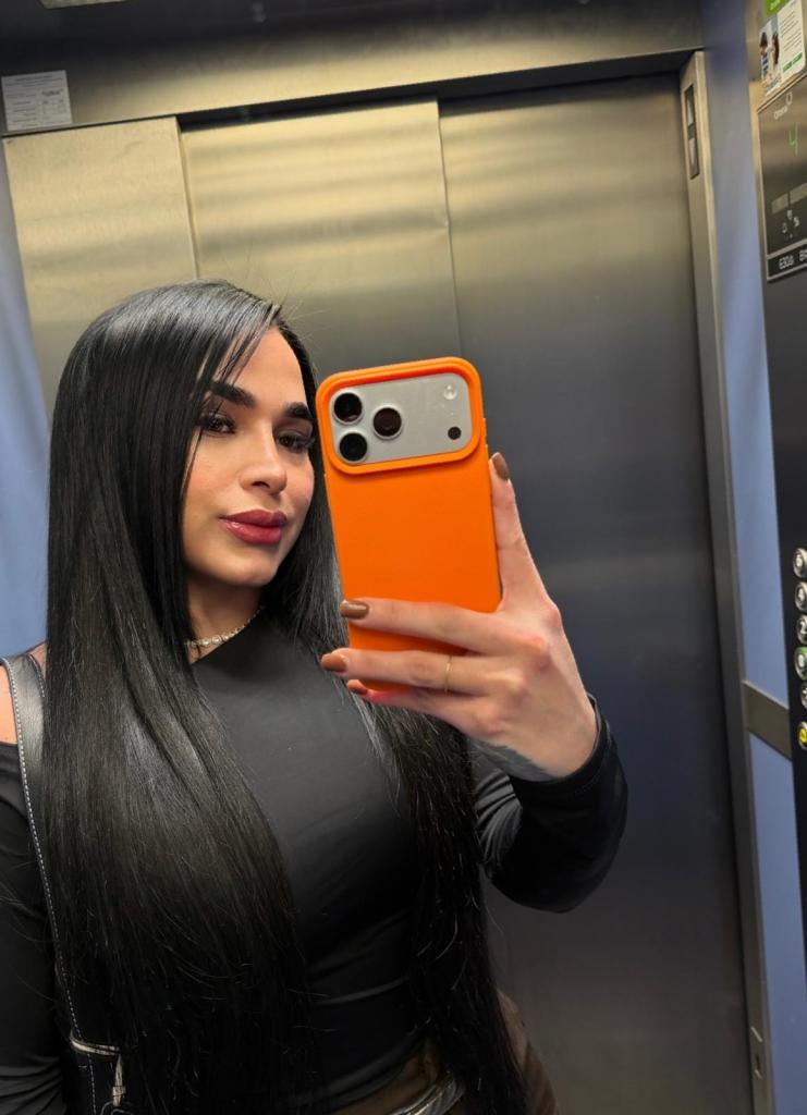 Chica busca chico en Sevilla: 