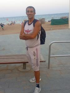 617510477: Chico busca chica en Barcelona