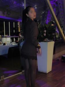 607302903: Chica busca chico en La Coruña