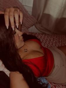 632514040: Chica busca chico en Barcelona