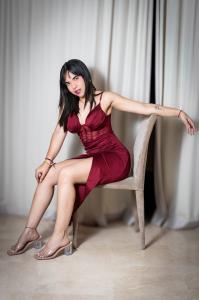 697624169: Chica busca chico en Málaga