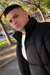 624540985: Chico busca chica en Madrid