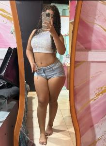 633376408: Chica busca chico en Tenerife