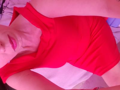 663043189: Chica busca chico en Mallorca