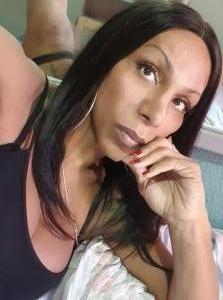 677623710: Transexual en Las Palmas
