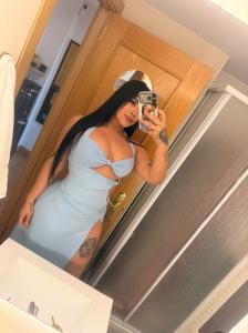 662678422: Chica busca chico en Sevilla