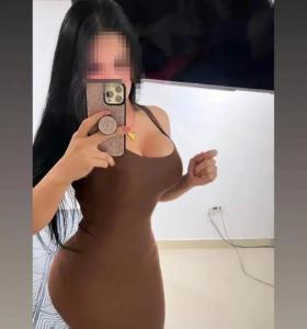 638065125: Chica busca chico en Granada