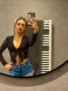 612282045: Chica busca chico en Valencia