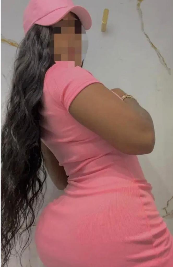 Chica busca chico en Murcia: 