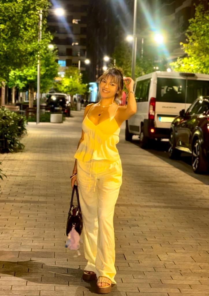 612282045: Chica busca chico en Valencia