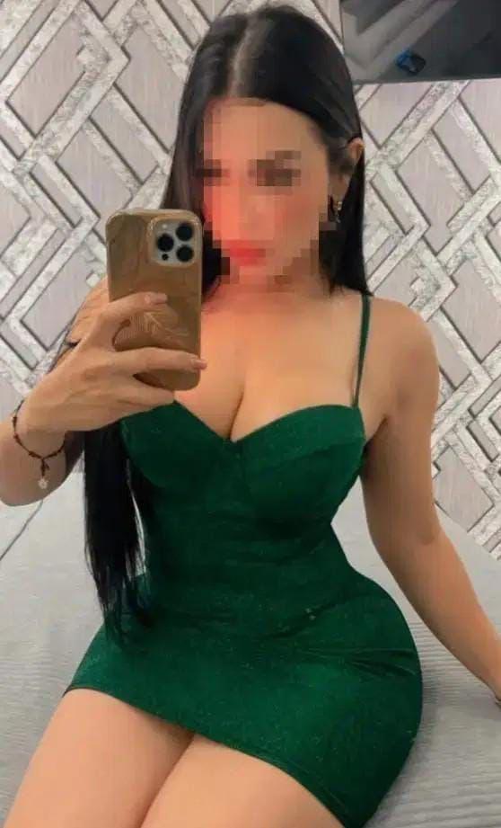 638065125: Chica busca chico en Granada