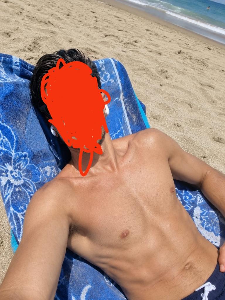 Chico busca chica en Sevilla: 