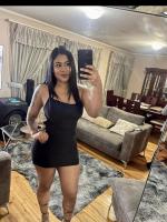 671783965: Chica busca chico en Barcelona