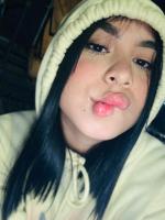 613753189: Chica busca chico en Málaga