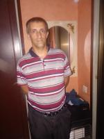 617510477: Chico busca chica en Barcelona