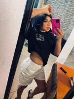 613753189: Chica busca chico en Málaga