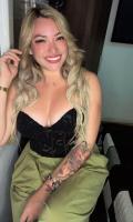 631518392: Chica busca chico en Barcelona